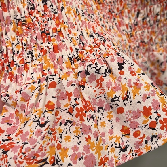 NWT REVOLVE MORE TO COME Zhuri Smocked Mini Skirt in Pink Floral - Picture 6 of 8